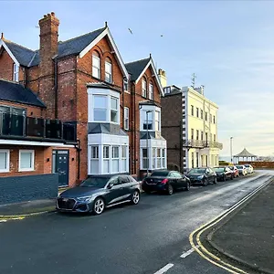 Brooklands Seaside Retreat Flat 6 Apartment